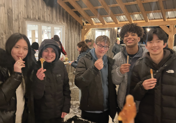 Students learned about Québec’s rich culture during a tour of the historic district.